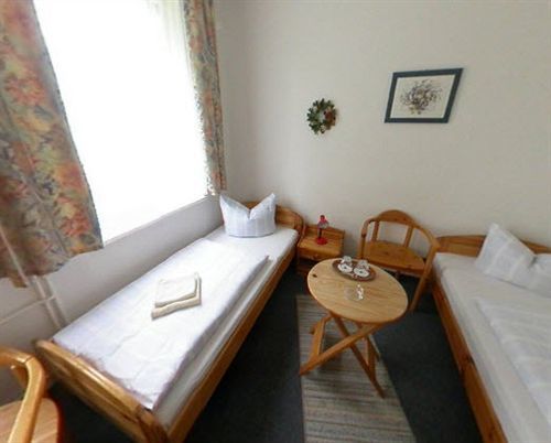 Landguthotel Hotel-pension Sperlingshof Dallgow-Doeberitz